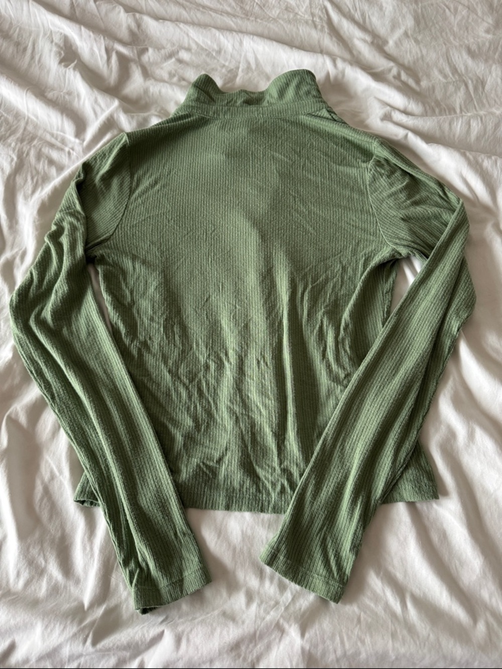 AFRM Green Ribbed Button-Front Long Sleeve Collared Top - Picture 3 of 3